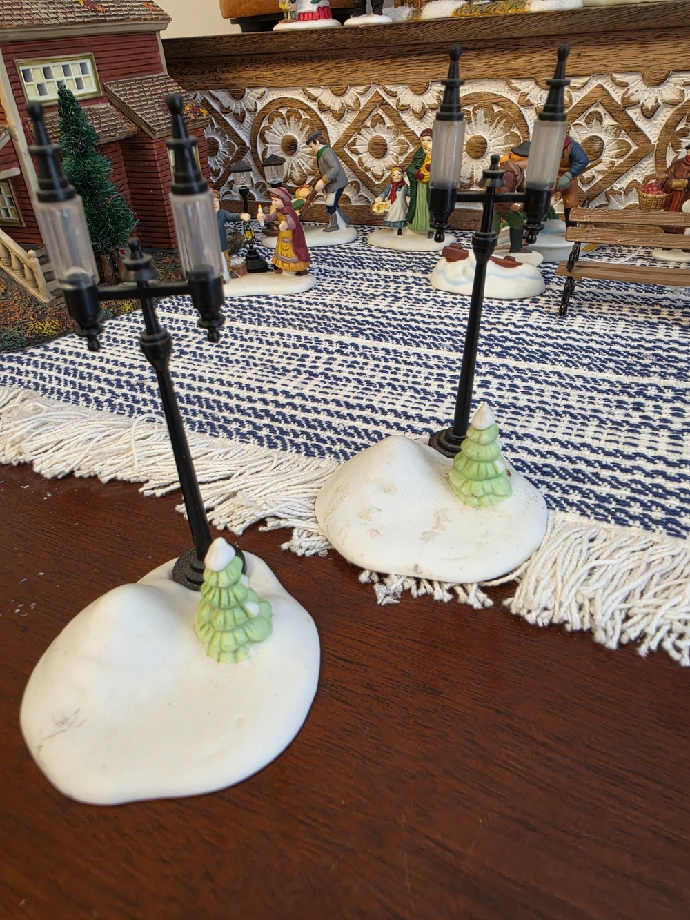 Department 56 Heritage Village Lamp Post Set Of 2 Retired Dickens Village